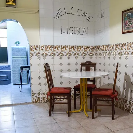 Friends House Ii Apartment Lisbon